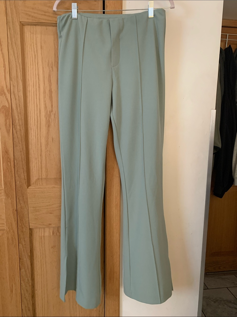 No Comment Women’s Pants